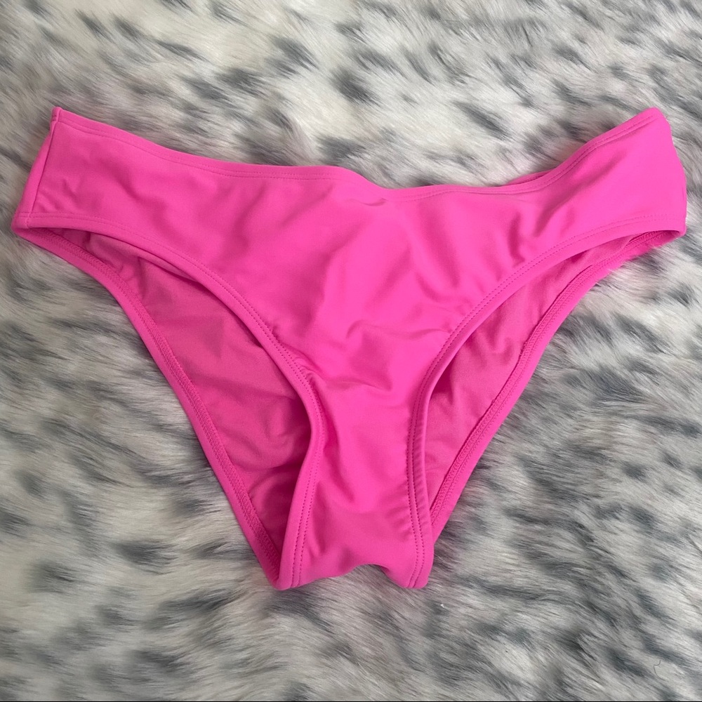 NWT Hot Pink Cheeky Bikini Bottoms W/ Butt Scrunch